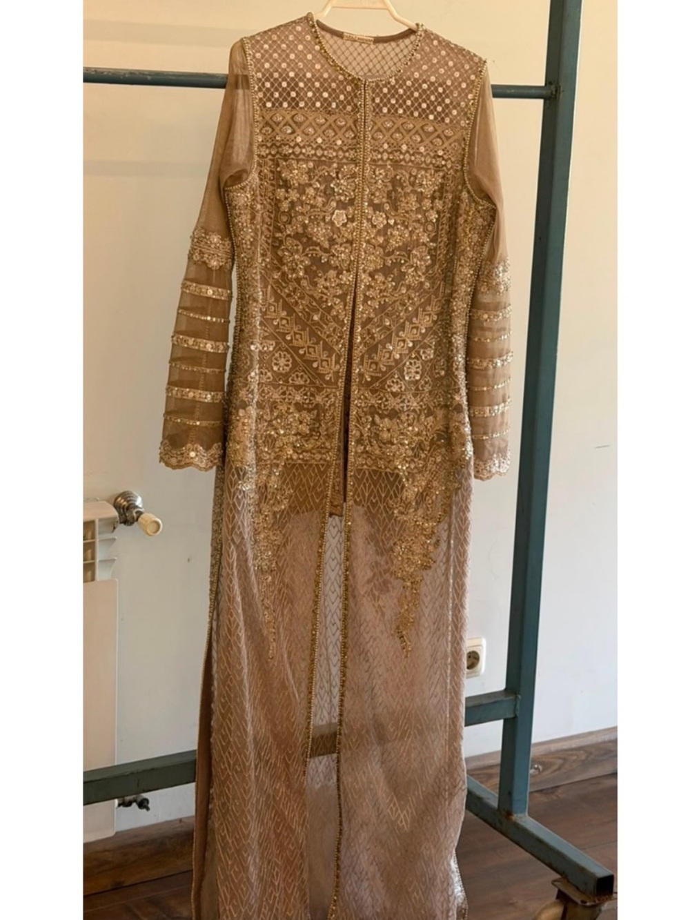 Faraz Manan dress